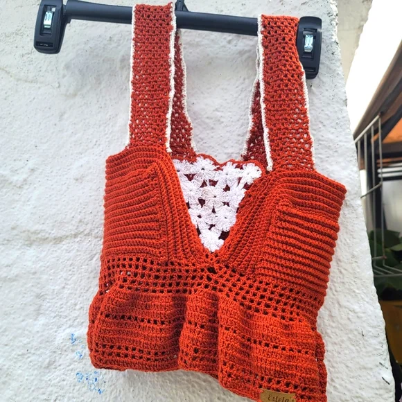 Crop top crochet strech / Size S /M. I DO NOT ACCEPT RETURNS - Picture 1 of 6